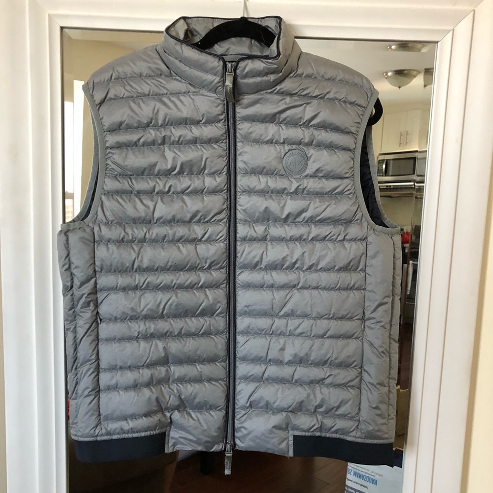 NEVER WORN Armani exchange silver vest size large
